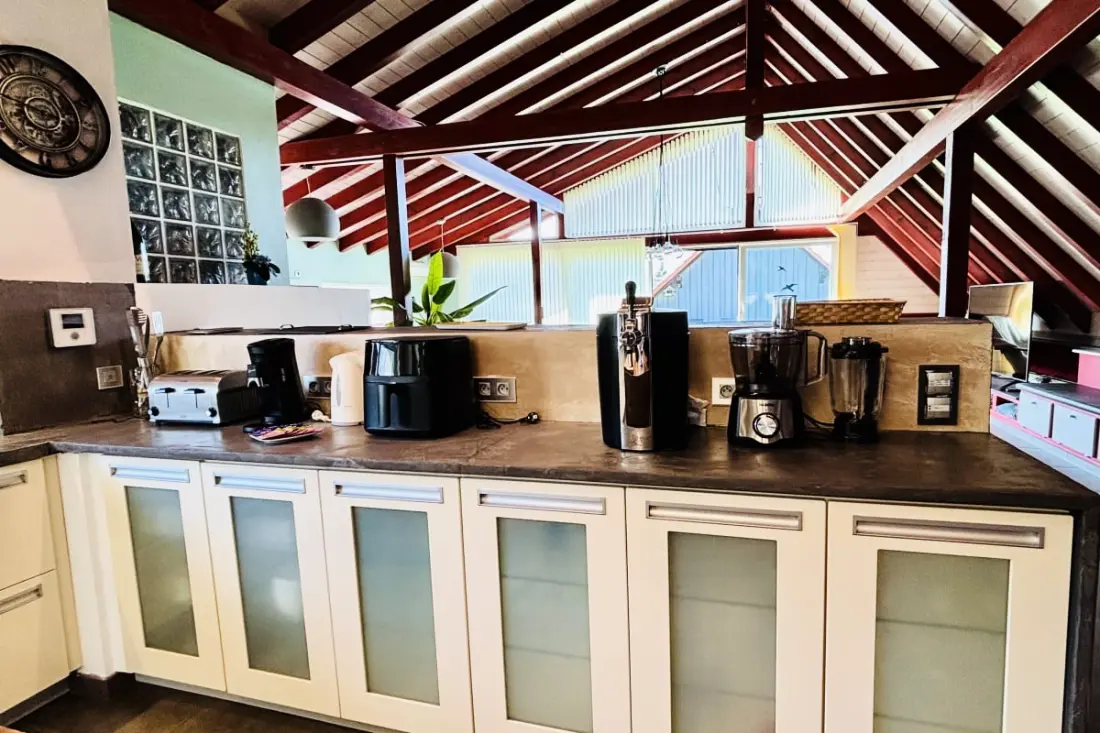 Maison 250m² - 11 Personnes - Avec Belle Terrasse!