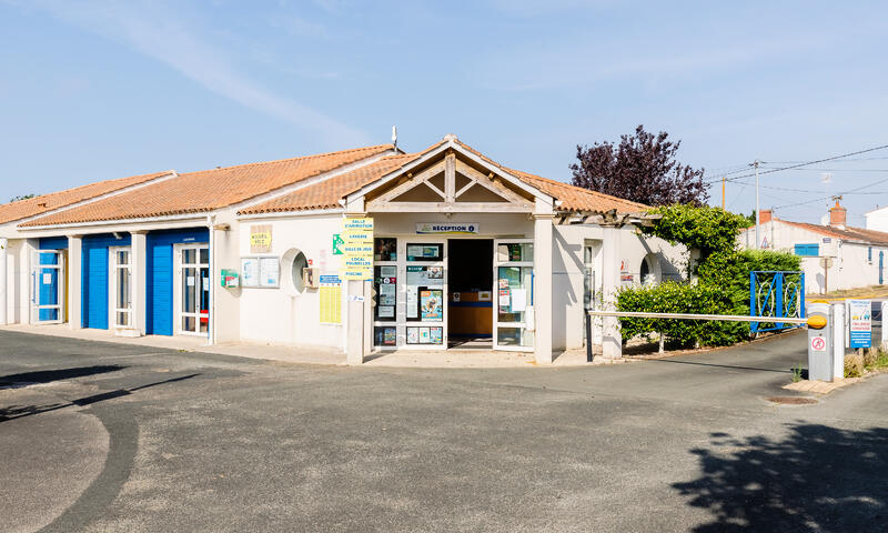 Camping de la Baie **** - L'Aiguillon-sur-Mer - 27