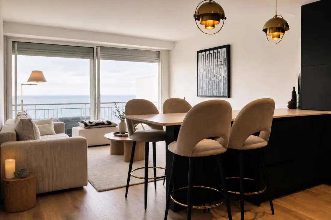 Bel Appartement Avec Balcon Et Parking à La Baule