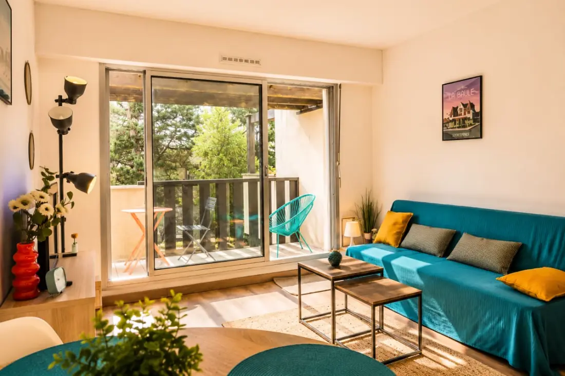 Piscine, 3 Balcons &amp; Parking