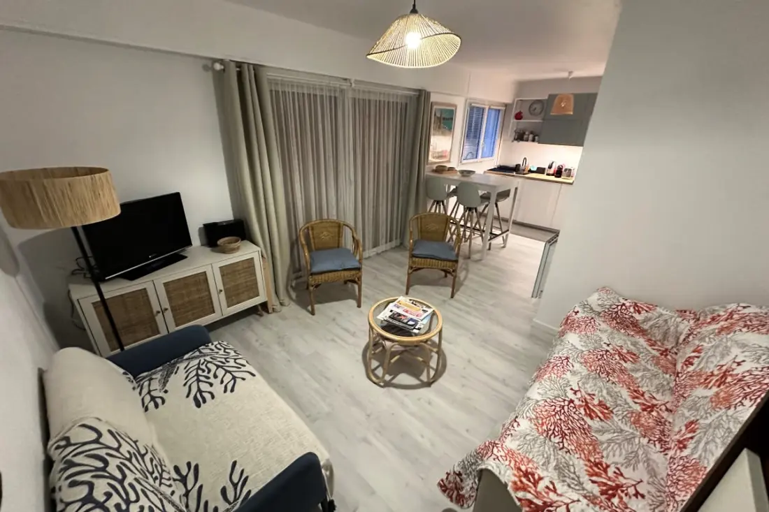 Studio Avec Balcon - 2mn De La Plage Et Aquabaule
