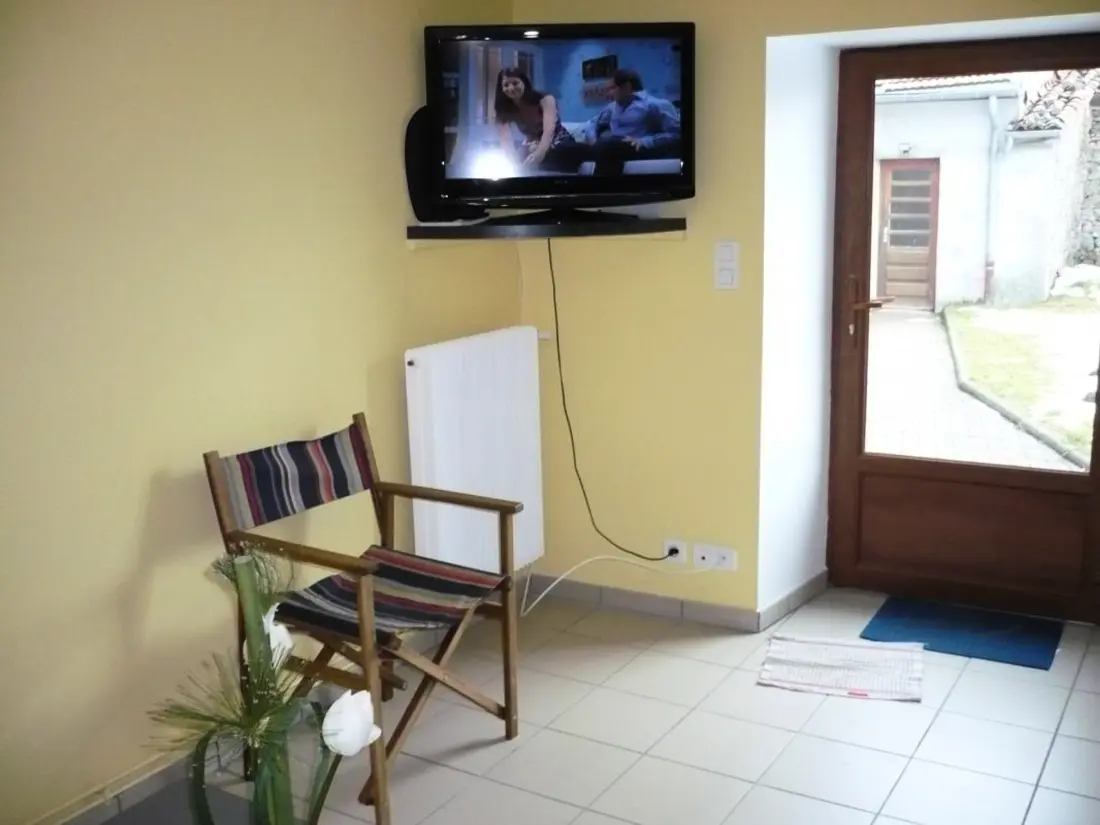 Maison de Vacances LA CHAMBONIE 3