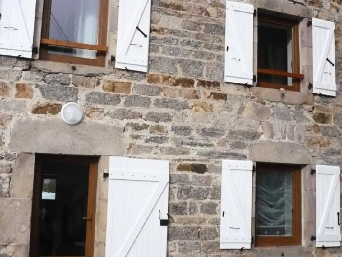 Maison de Vacances LA CHAMBONIE 4