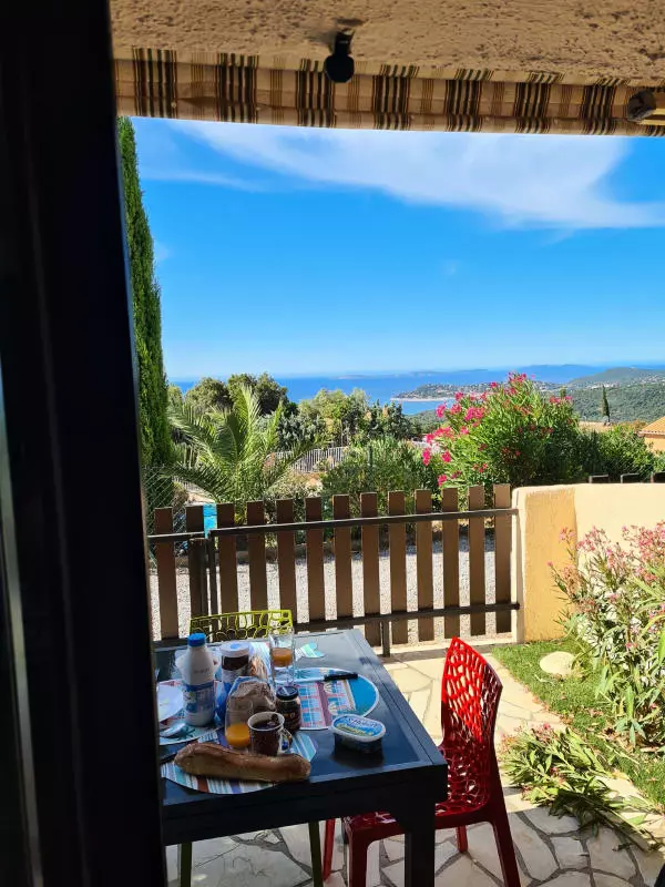 Charmant Appartement - Vue Sur La Baie Cavalaire - - La Croix-valmer - 1