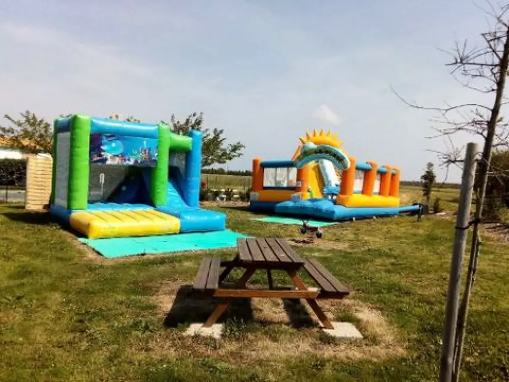 Camping Paradis - Le Grand R  4 étoiles★★★★