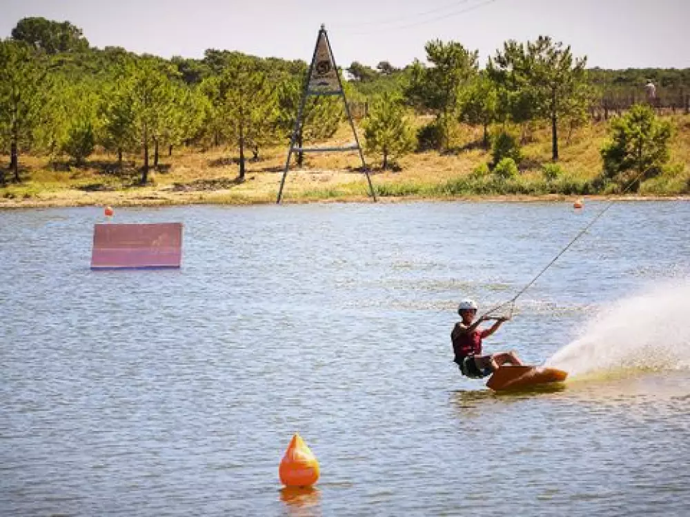 Camping Paradis - Le Grand R  4 étoiles★★★★
