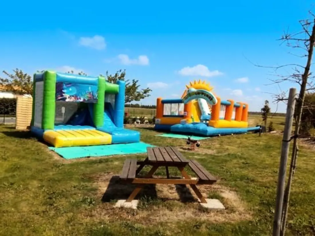Camping Paradis - Le Grand R  4 étoiles★★★★