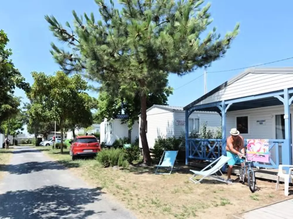 Camping Le Pavillon Bleu  3 étoiles★★★