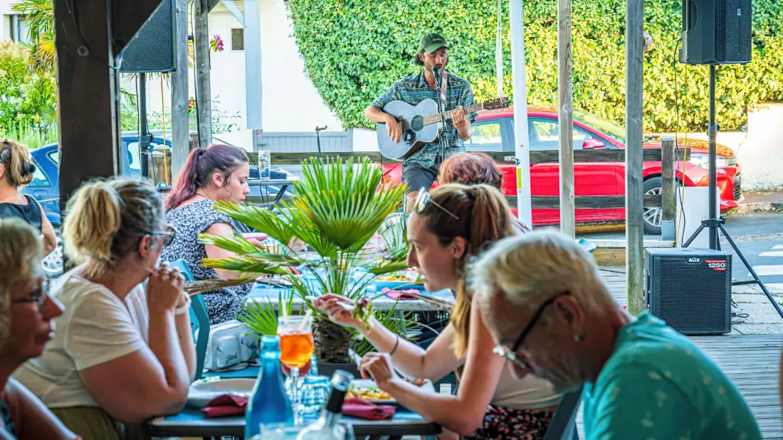 Camping Les Flots Bleus 4 étoiles★★★★