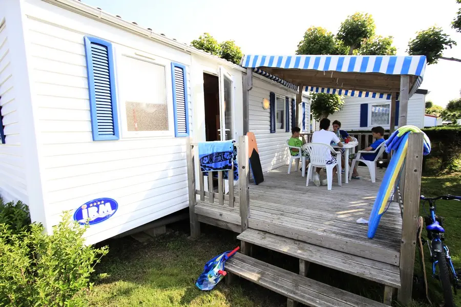 Camping Les Flots Bleus 4 étoiles★★★★