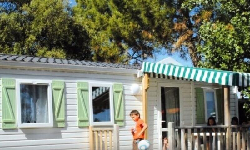 Camping Les Flots Bleus **** - La Faute Sur Mer - 48