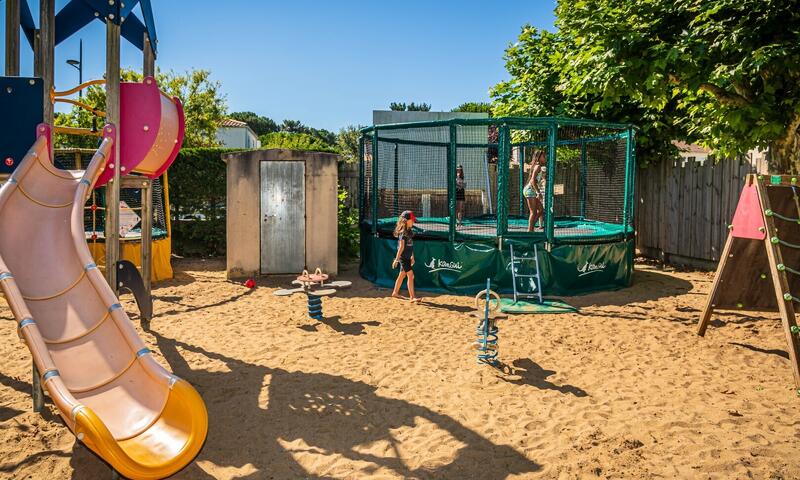 Camping Les Flots Bleus **** - La Faute Sur Mer - 9