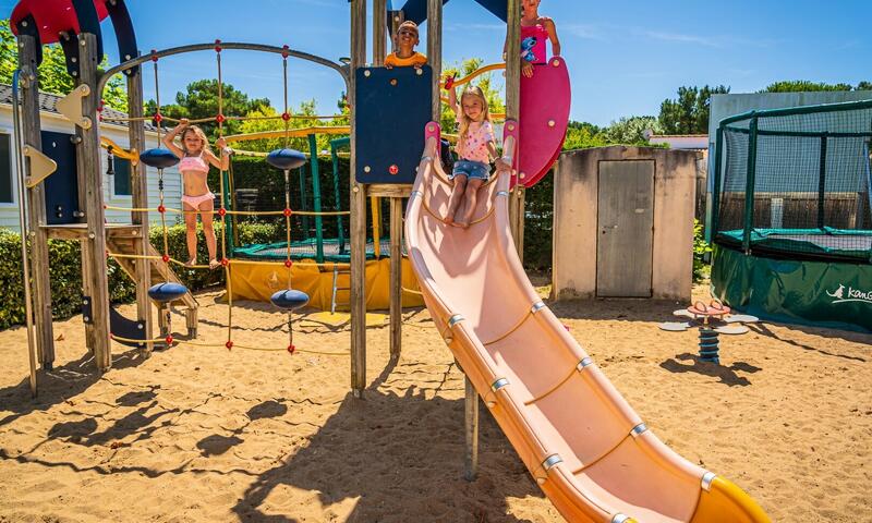 Camping Les Flots Bleus **** - La Faute Sur Mer - 15