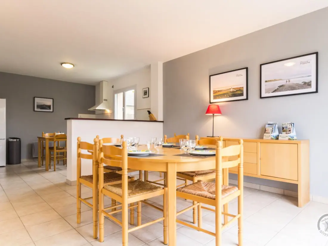 Maison de Vacances LA FEUILLIE 4