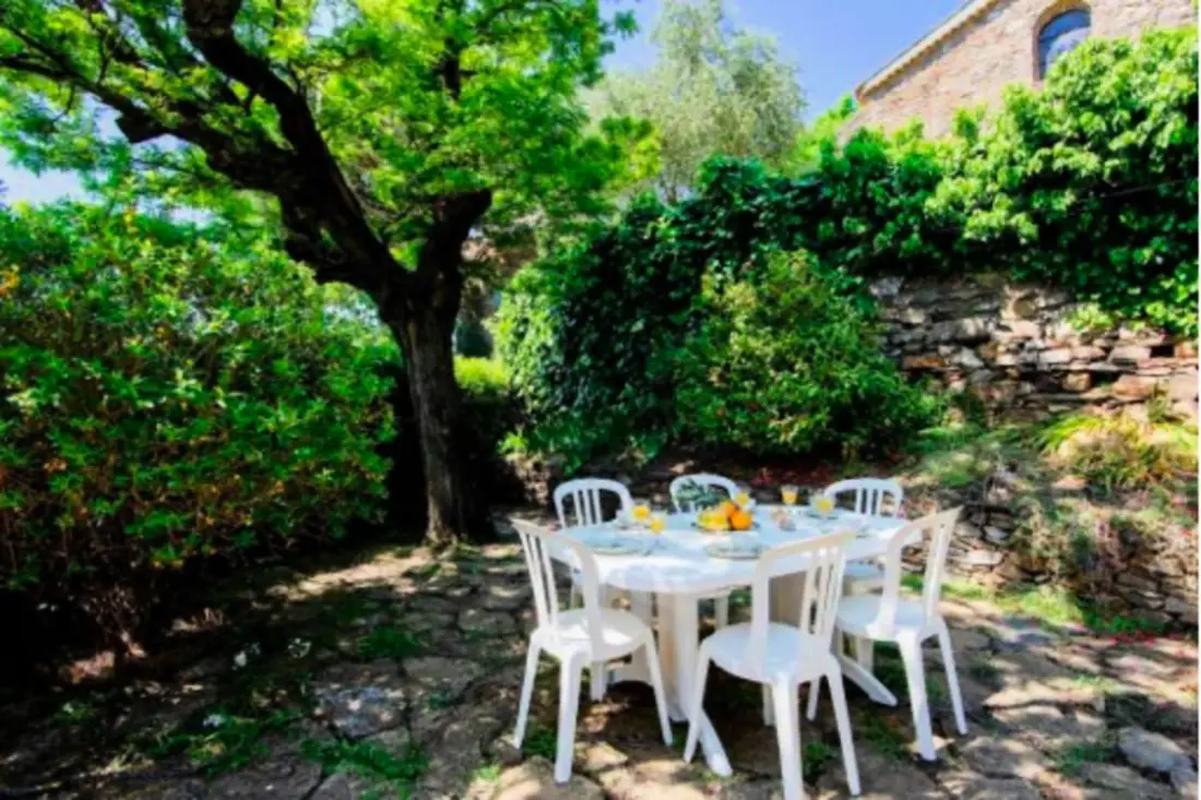 Maison Charmante à La Garde Freinet Avec Jardin