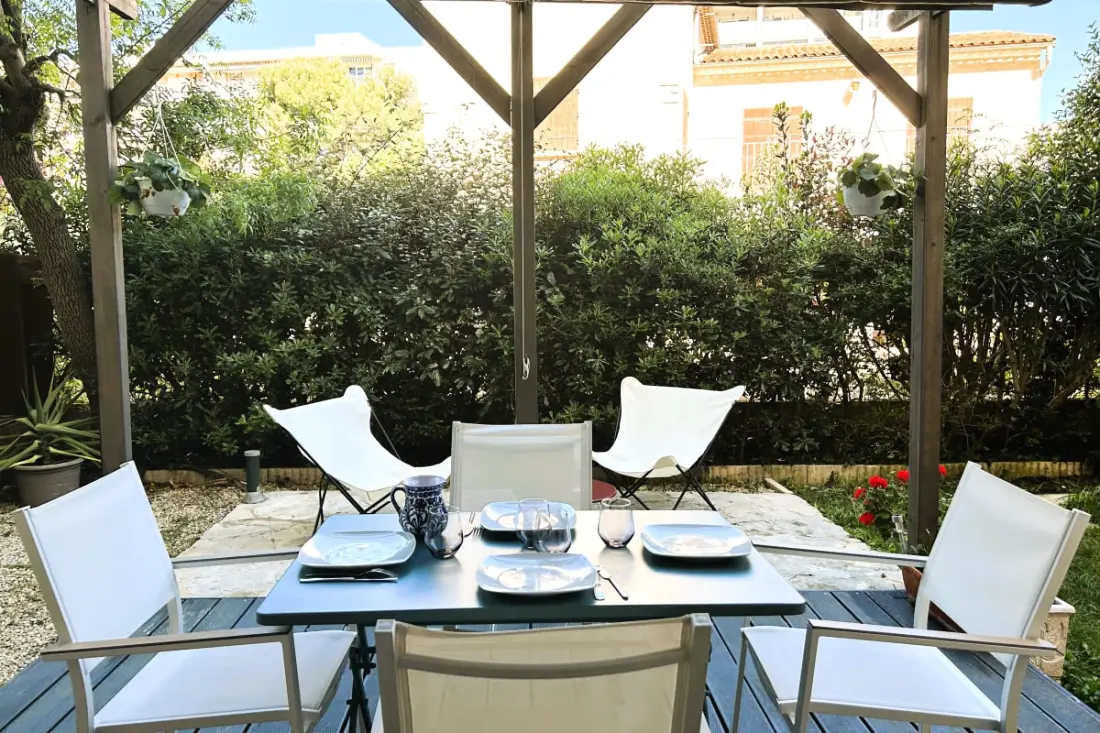 Appartement Avec Jardin à La Garde