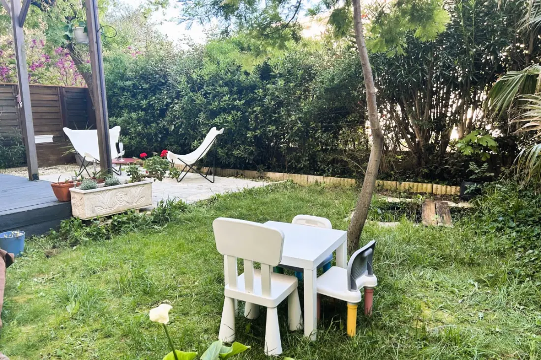 Appartement Avec Jardin à La Garde