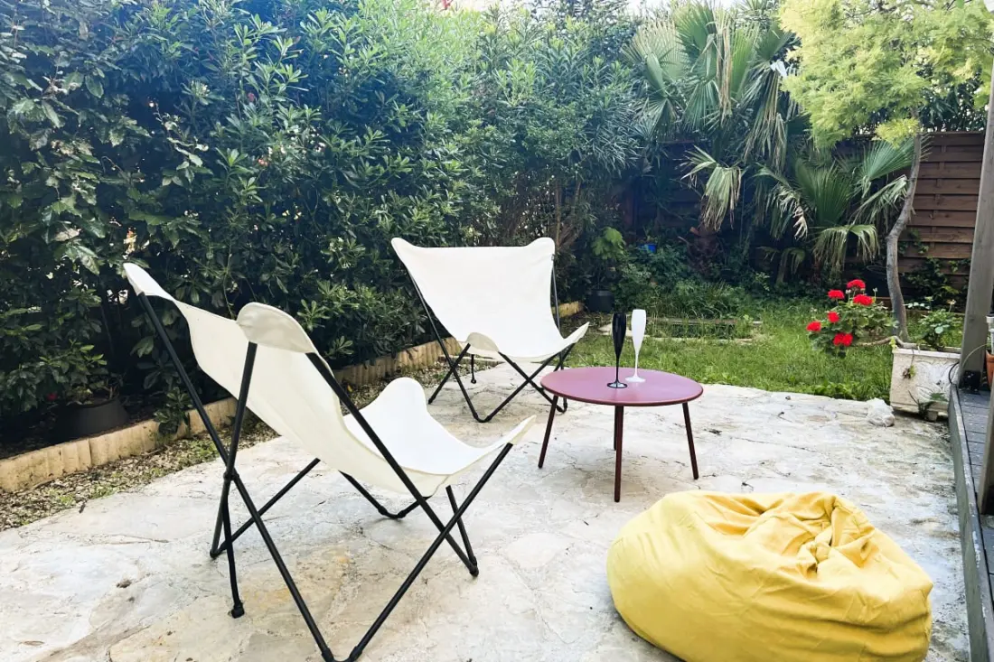 Appartement Avec Jardin à La Garde
