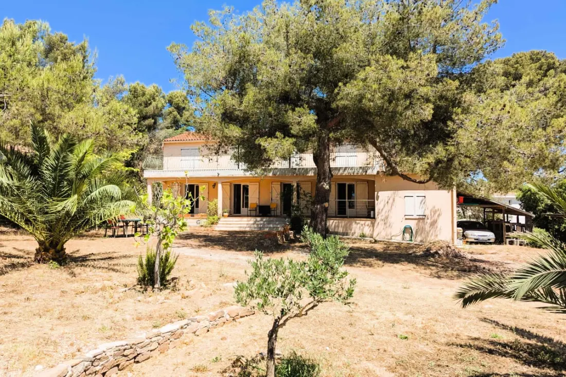 Maison Avec Grand Parc Privé De 4000 M²