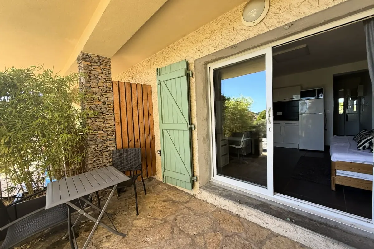 Studio Climatisé Avec Terrasse Au Calme - La Garde - - La Garde - 1