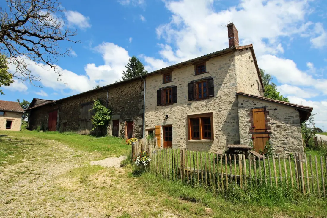 Gîte de France La maison au coeur du village 2 épis