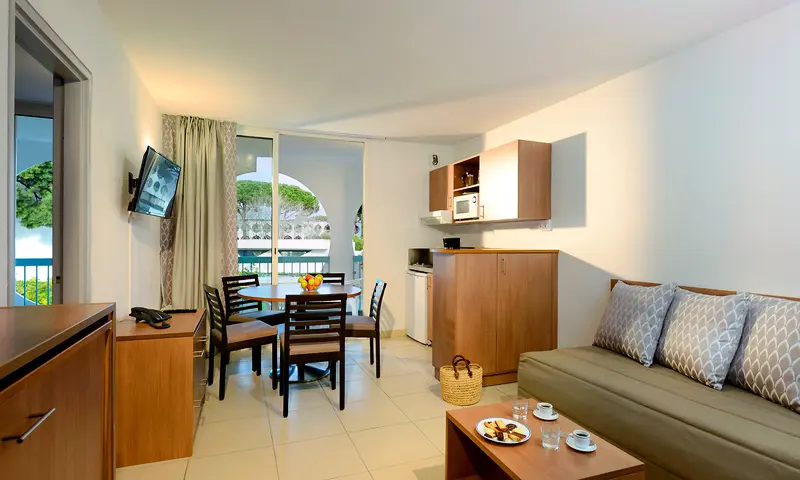 Residence Bernard De Ventadour La Grande Motte Location