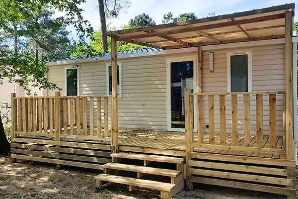 Camping La Pinède