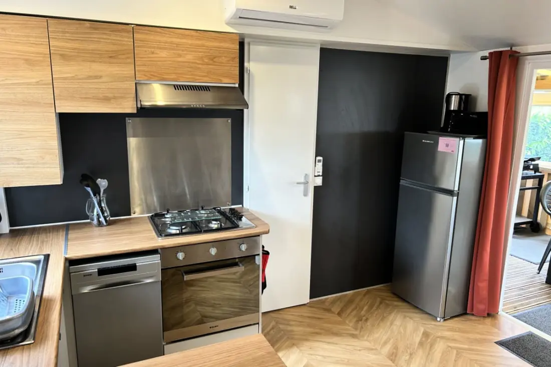 Résidence Camping Les Charmettes - Mobilhome 3 Chambres 2 Sdb