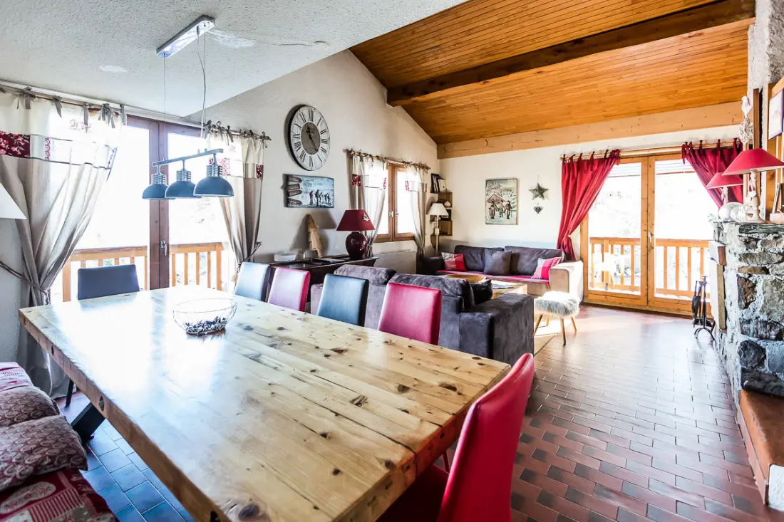 CHALET 19
