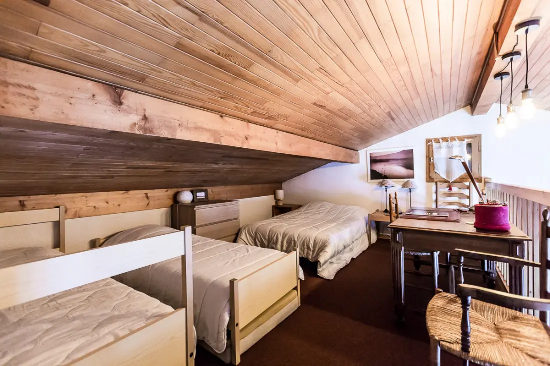 CHALET 19