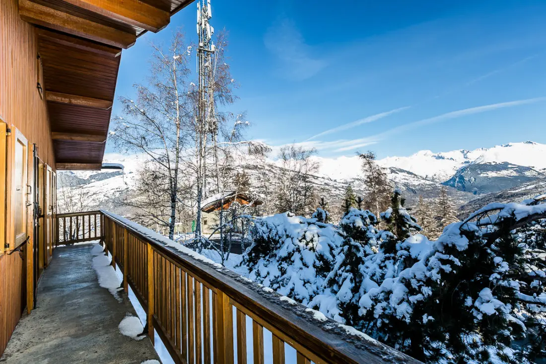 CHALET 19