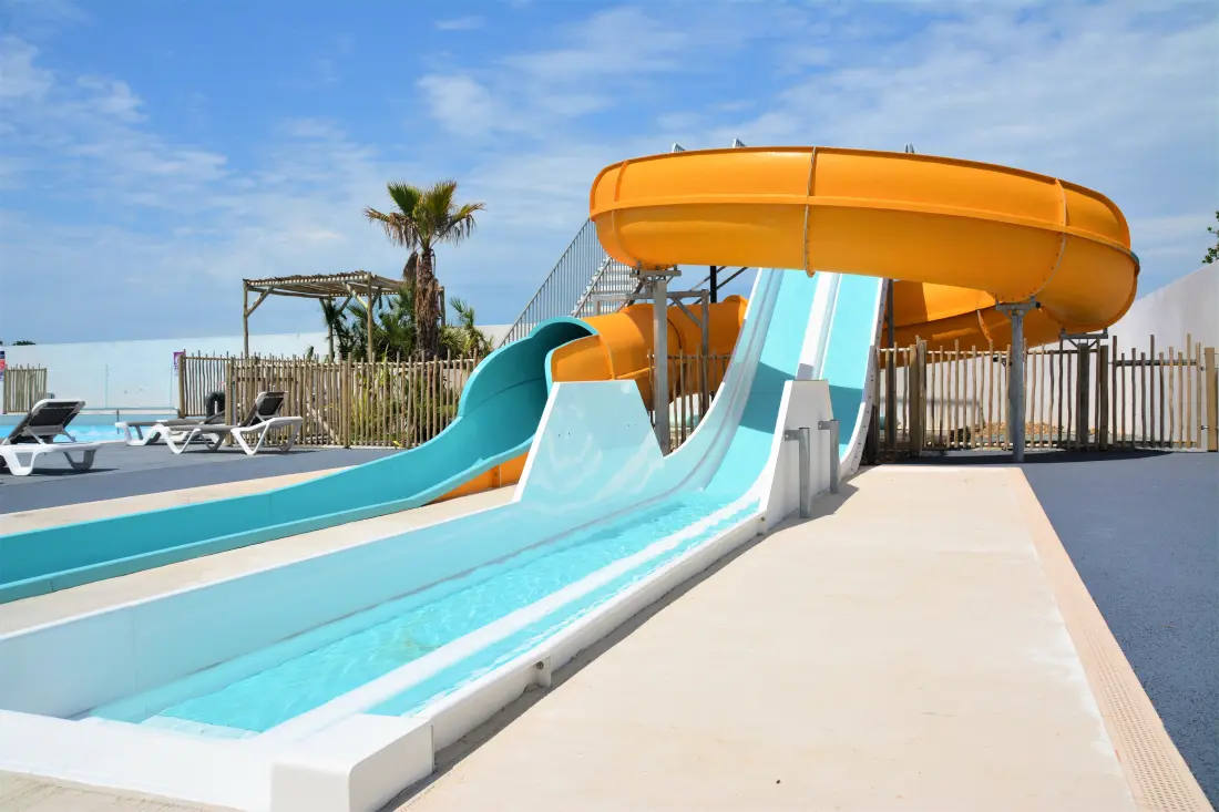 Camping Paradis au Port de l'Houmeau 4 étoiles★★★★