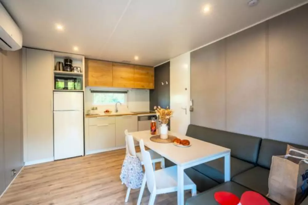 Camping Paradis au Port de l'Houmeau 4 étoiles★★★★