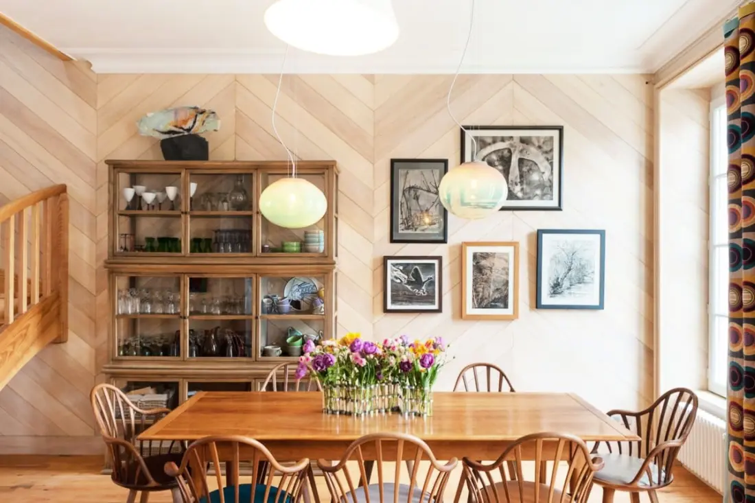 Maison D'artiste Avec Terrasse Au-dessus Du Jardin
