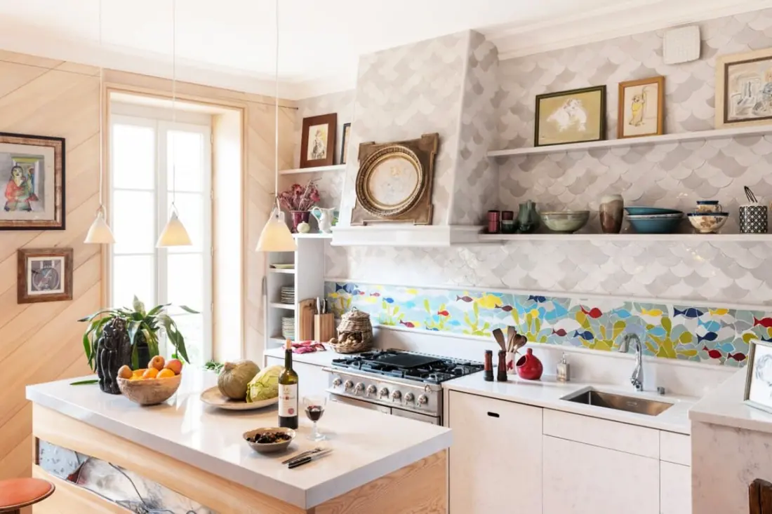 Maison D'artiste Avec Terrasse Au-dessus Du Jardin