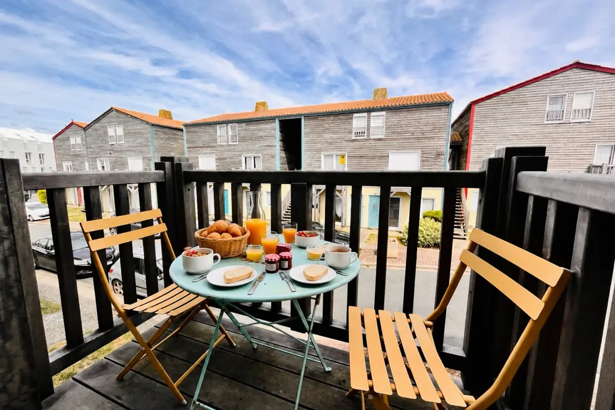 Charmant Appartement Avec Balcon Proche Plage - - La Rochelle - 1