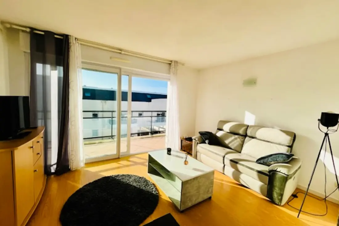 Charmant Appartement Avec Balcon Et Piscine