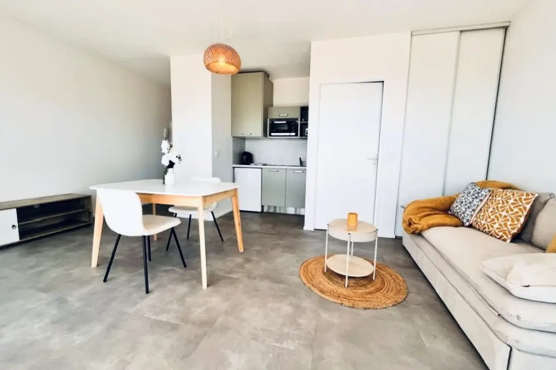 Studio Avec Terrasse Vue Mer  à La Rochelle