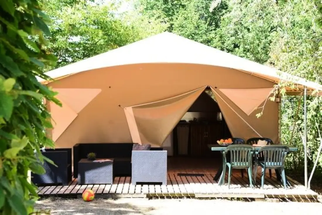 Le Camp de Florence 4 étoiles★★★★