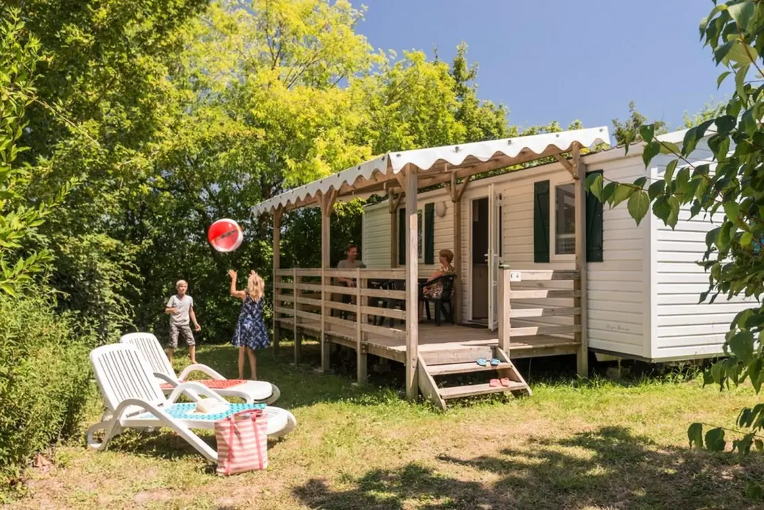 Le Camp de Florence 4 étoiles★★★★