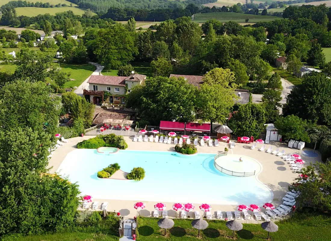 Le Camp de Florence 4 étoiles★★★★