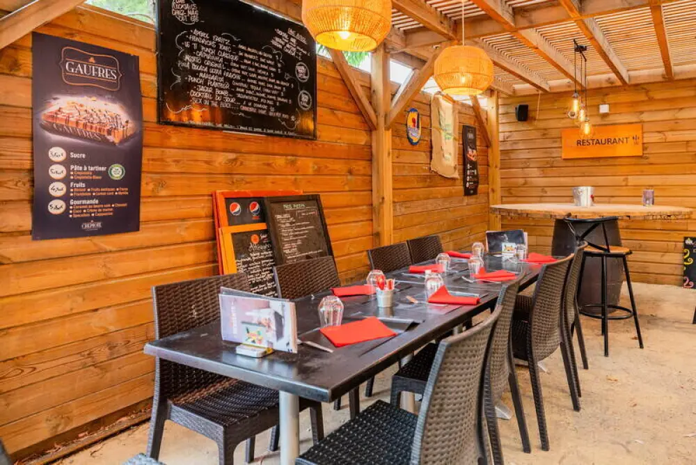 Camping Domaine des Iscles