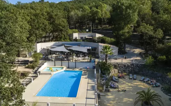 Camping Slow Village La Roque-sur-Cèze*****