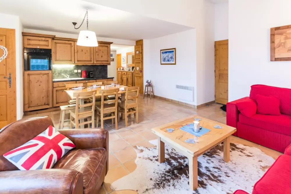 Le Chalet Des Eucherts