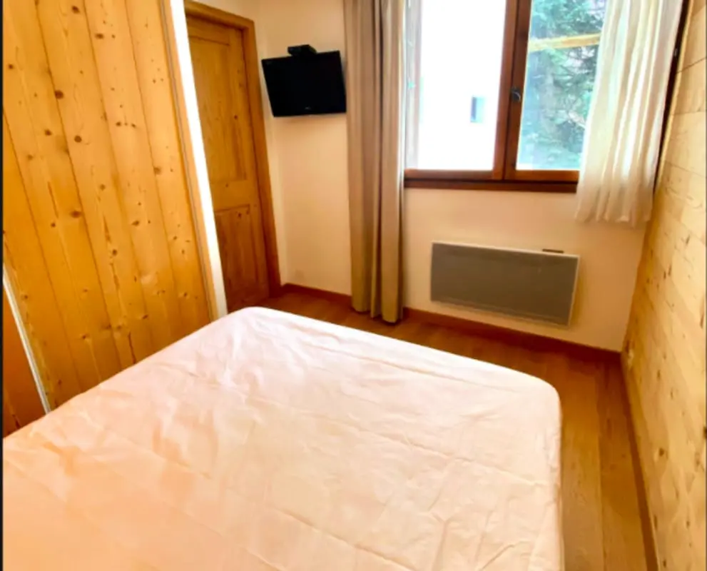 Appt De Charme Avec Piscine Au Pied Des Pistes