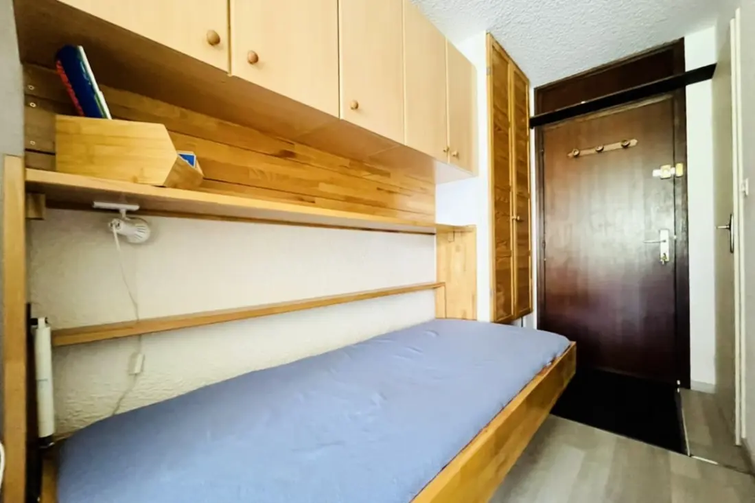 Beau 28m² Avec Superbe Vue à La Salle Les Alpes