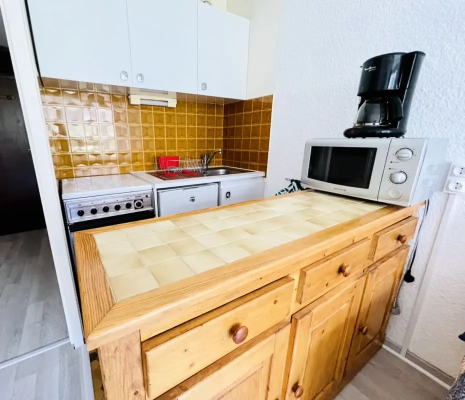 Beau 28m² Avec Superbe Vue à La Salle Les Alpes