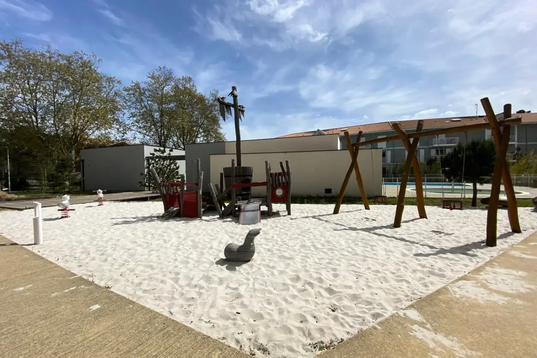Résidence Maison Climatisée Typée Arcachonnaise Avec Piscine