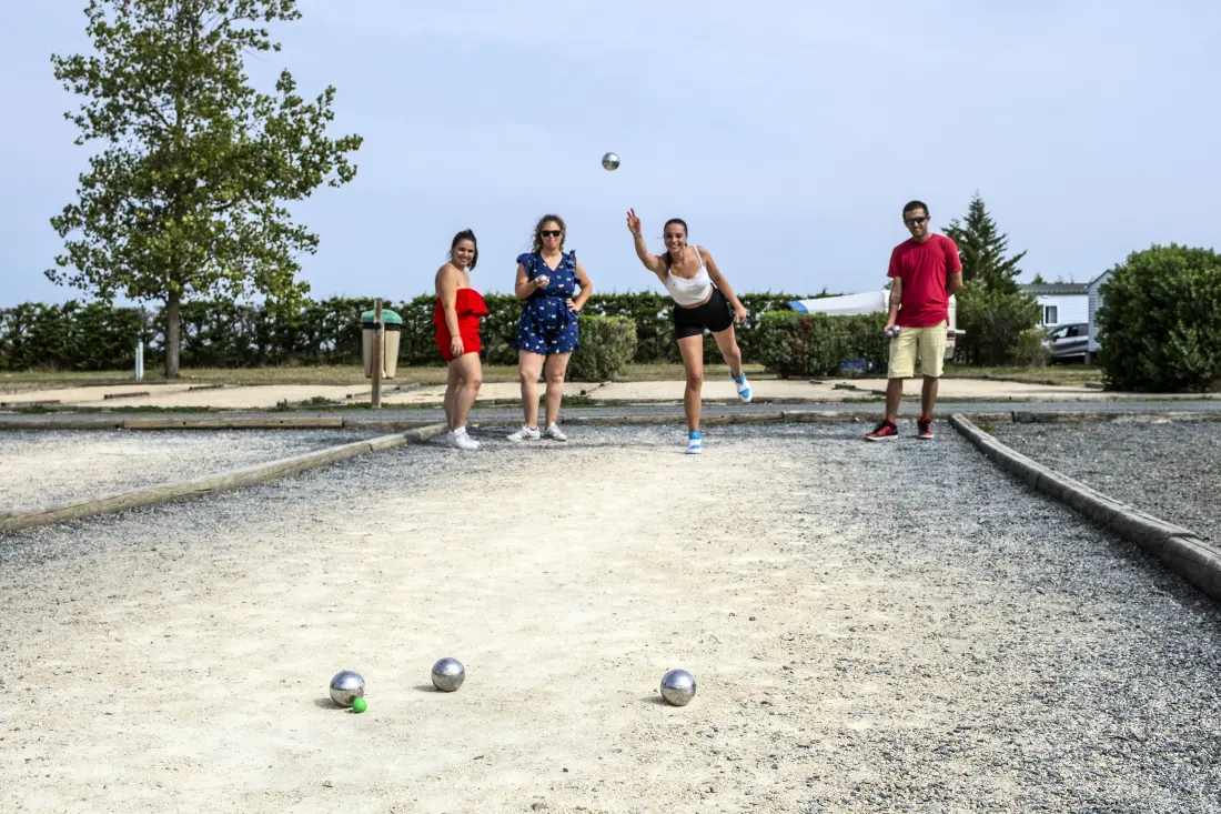 Camping Paradis Les Jonquilles4 étoiles★★★★
