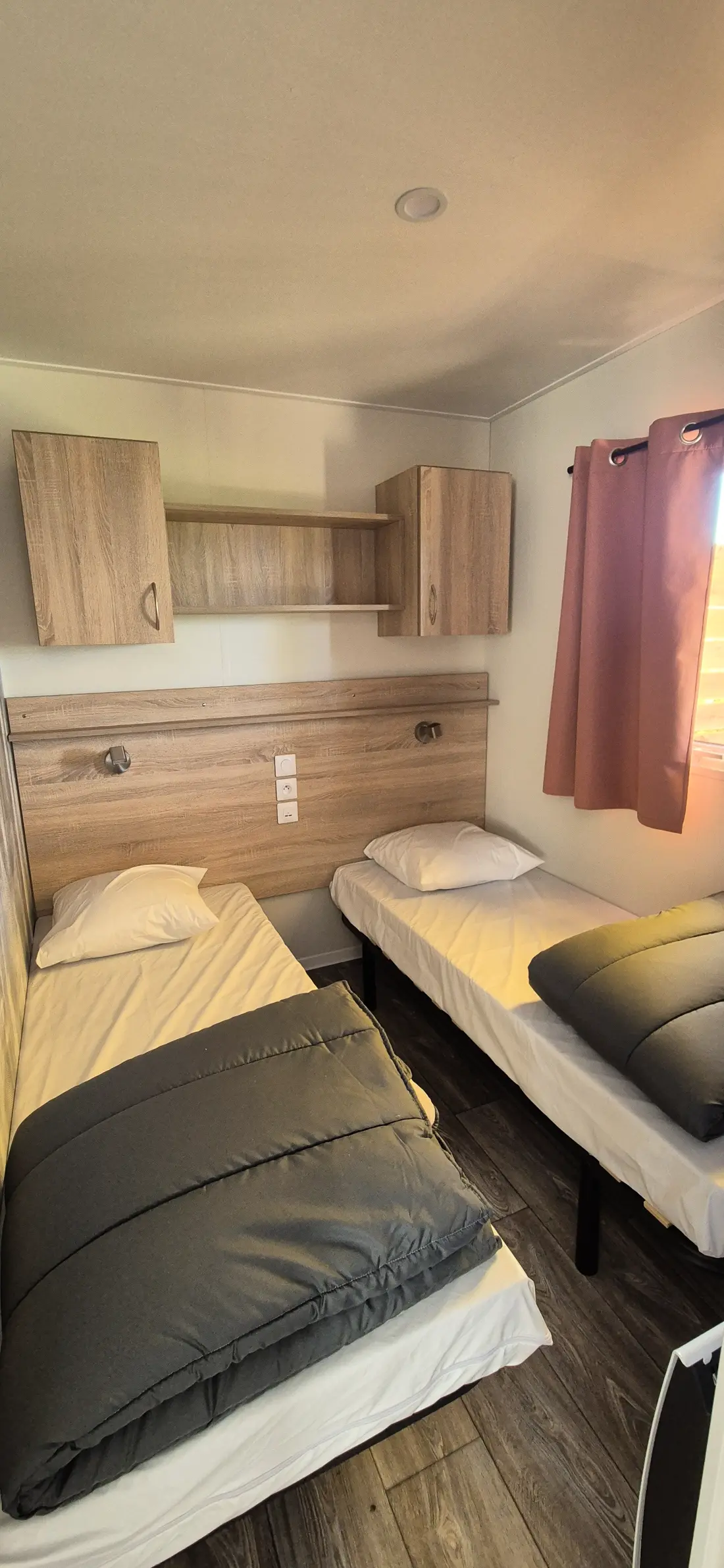 Camping Paradis Les Jonquilles4 étoiles★★★★